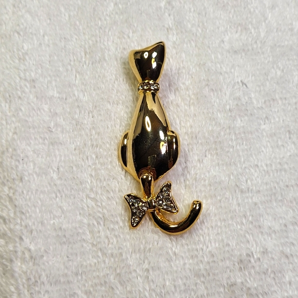 None Jewelry - Gold and Rhinestone Cat Pin with Dangle Tail - Lapel Pin - Brooch - Scarf Pin